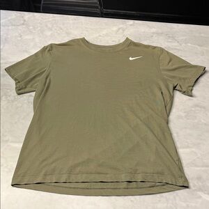 The Nike Tee Tshirt. Mens dri fit. Medium. Army green